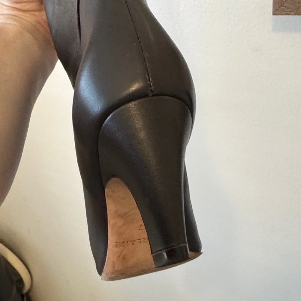 Everlane The Knee-High Banana Boot, Dark Brown, Sz 7 - Picture 7 of 9